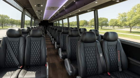 oak park 28 passenger minibus